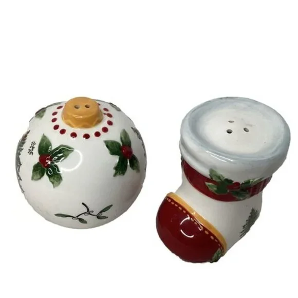 Spode Christmas Tree Ball Ornament & Stocking Shaped Salt Pepper Shakers VTG - Picture 3 of 6